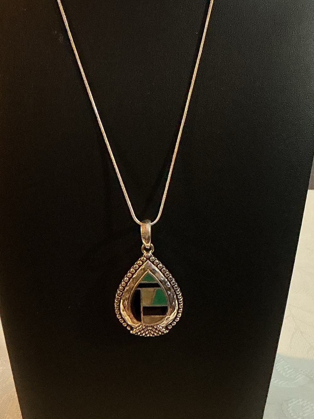 Geometric Teardrop Southwestern Style Silver Tone Pendant Necklace